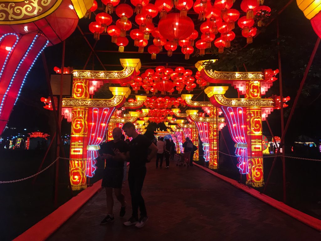 philadelphia chinese lantern festival in franklin square