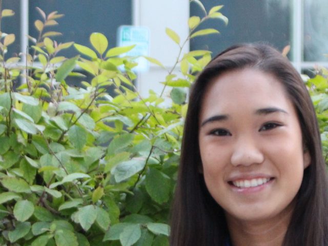 Jennifer Chin biochem major sitting outside Barnes and Nobles