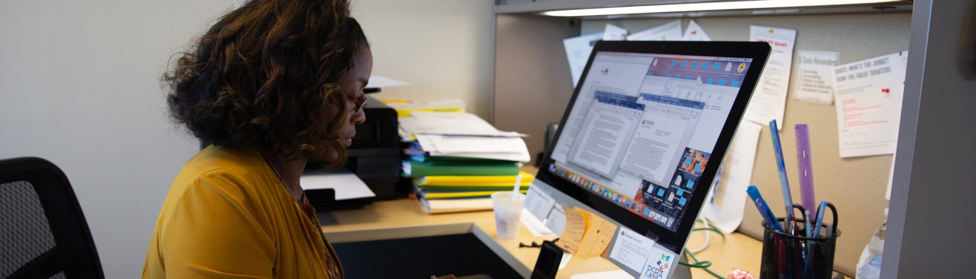 Professional studying online to become a school superintendent.