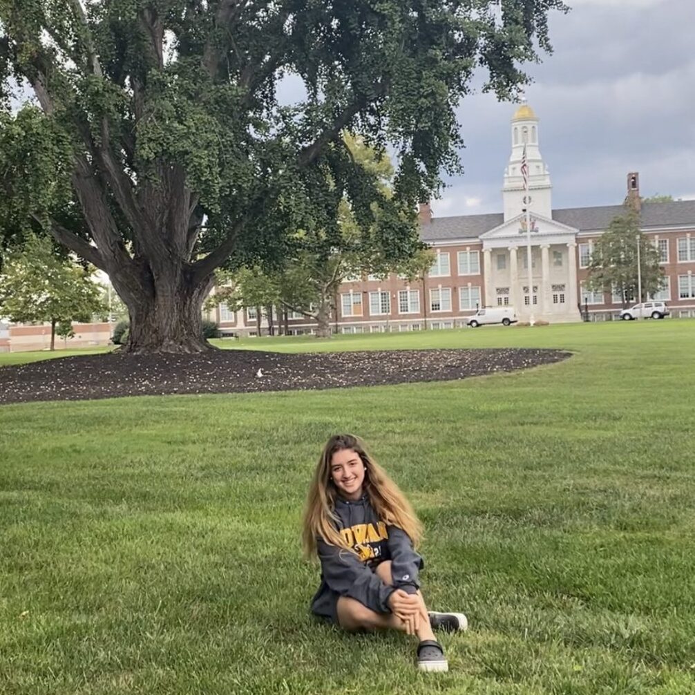 Valentina poses in front of Bunce Hall.