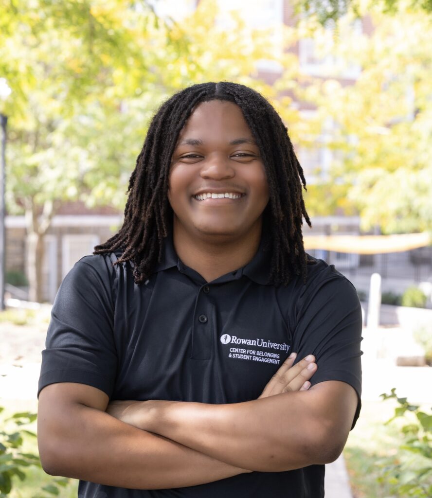 Tashir B. Rowan Student - Professional Headshot